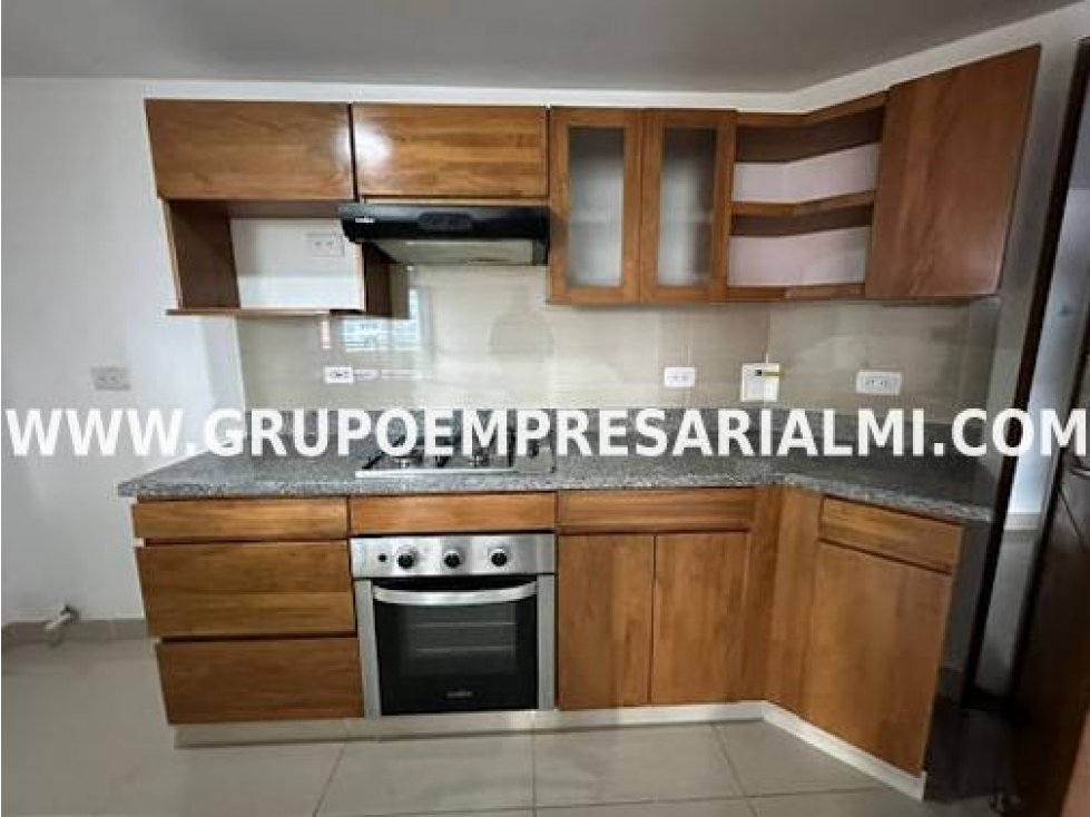 FÁNTASTICO APARTAMENTO EN VENTA - SECTOR AVES MARÍA COD: 33714 — foto 3