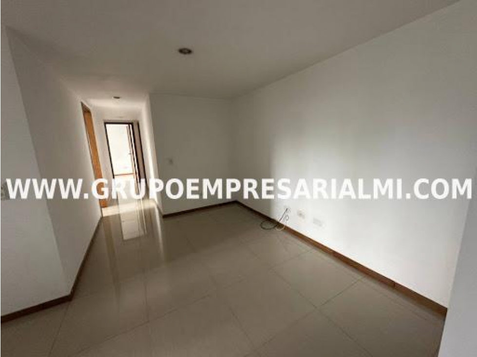 FÁNTASTICO APARTAMENTO EN VENTA - SECTOR AVES MARÍA COD: 33714 — foto 6