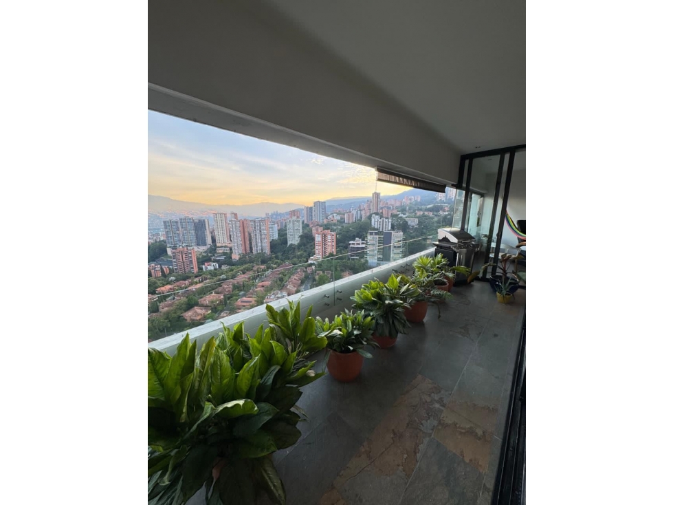 FOR RENT | FOR SALE APARTAMENTO SECTOR SAN LUCAS , MEDELLIN