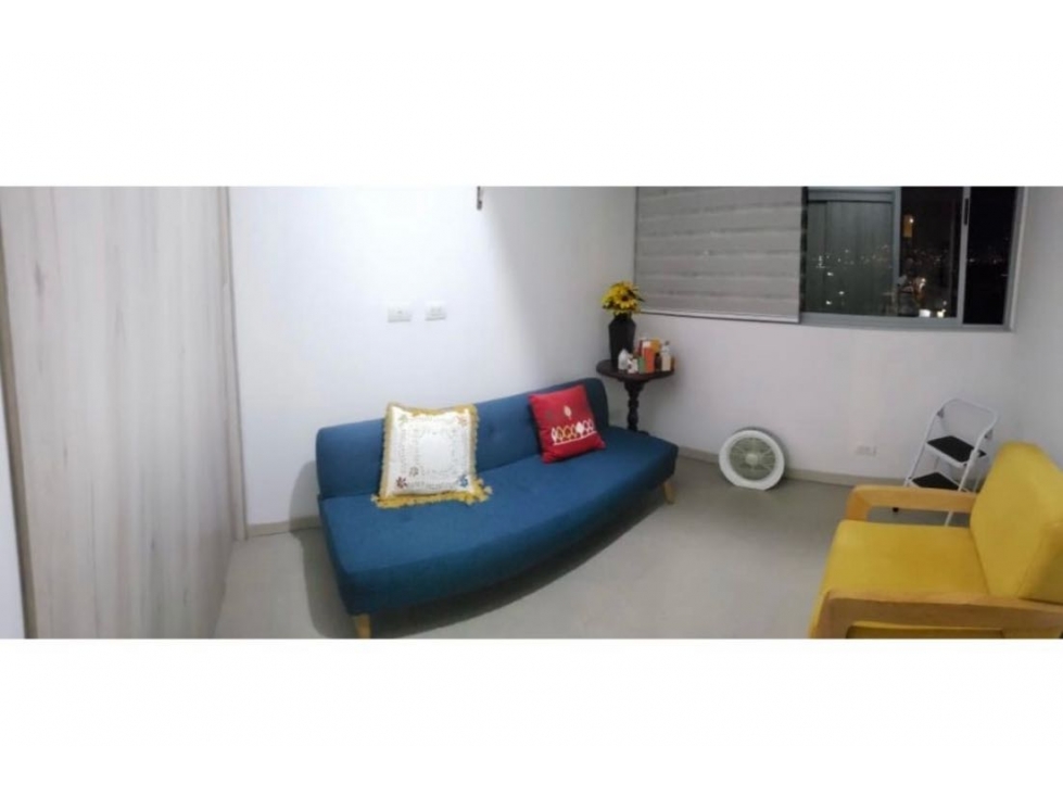 For Sale. Apartament in loma de los Bernal — foto 6