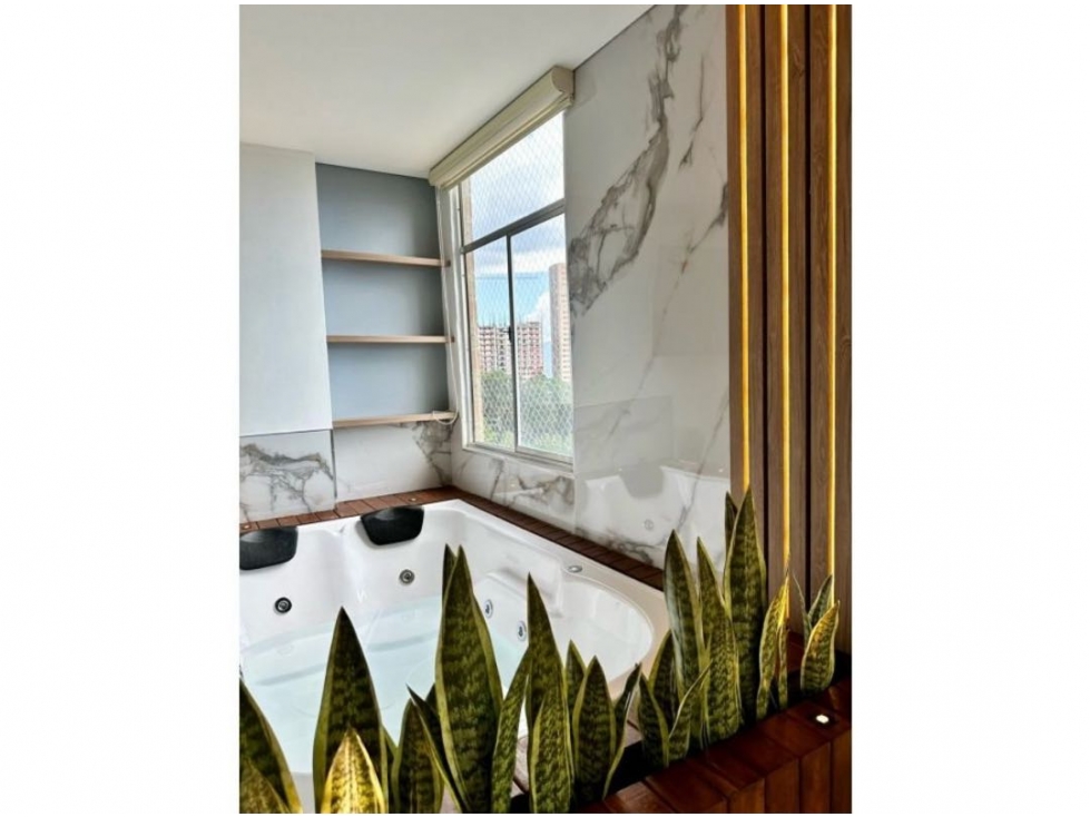 For Sale. Apartament in loma del Indio-Medellín — foto 3