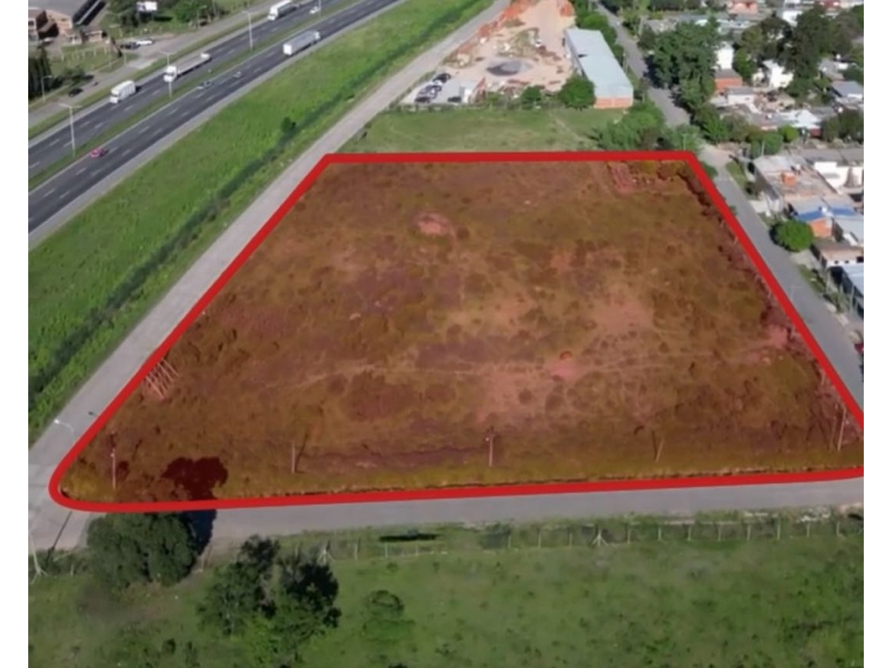 Exelente fraccion comercial de 9000m2 frente a Panamericana - 1