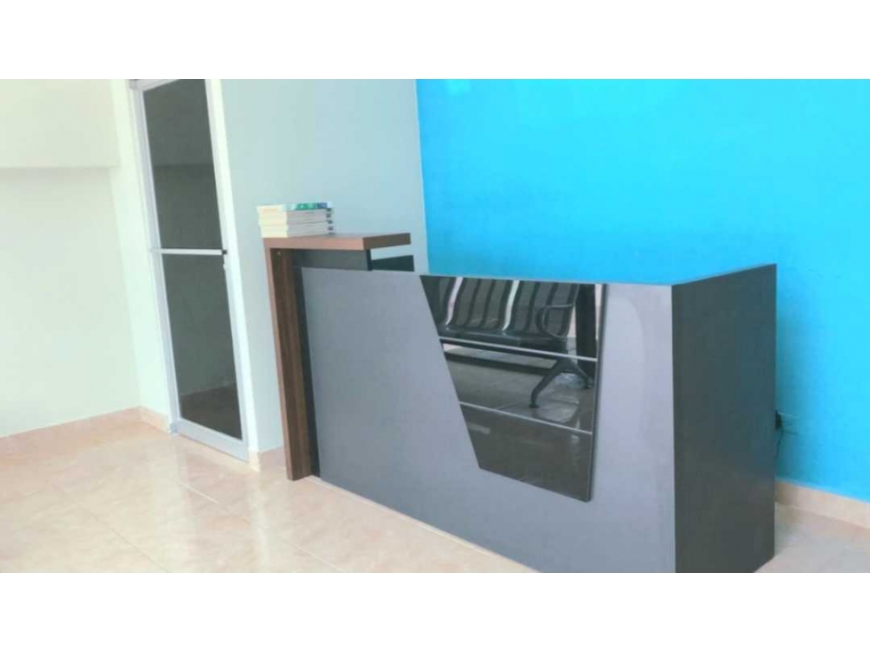 GALERA COMERCIAL CON OFI-DEPOSITO PRECIO POR DEBAJO DEL AVALUO — foto 3