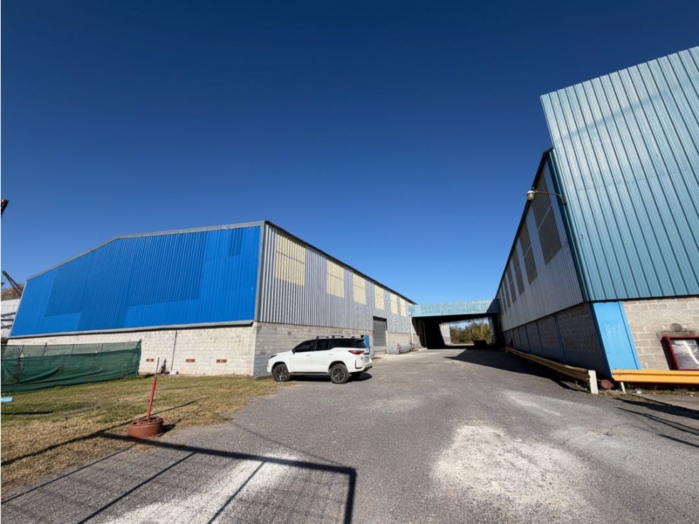 Galpones de 3000m2 c/u en alquiler en Zarate - 2