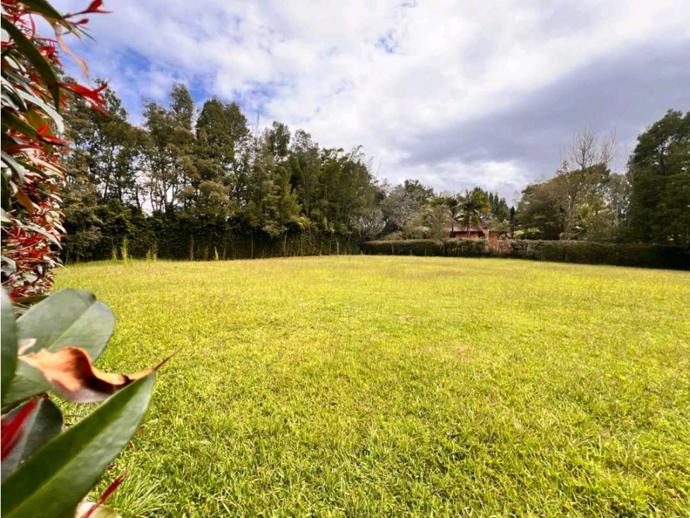Ganga HERMOSO LOTE CAMPESTRE PLANO EN VENTA EN LLANOGRANDE Oportunidad