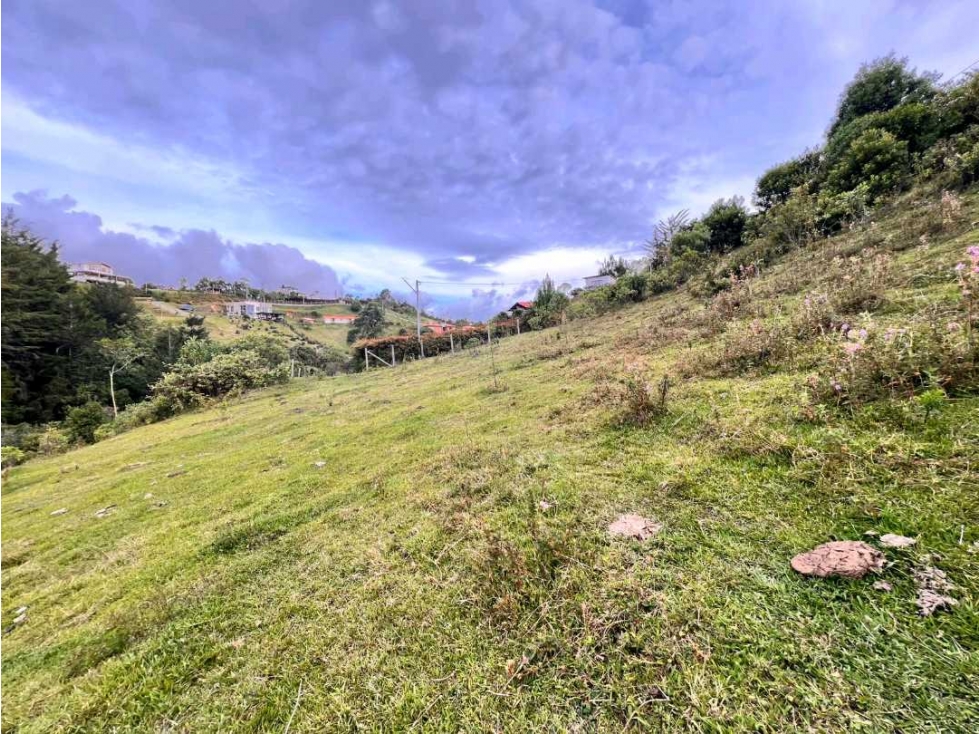 Ganga... LOTE DE OPORTUNIDAD EN VENTA EN EL CARMEN DE VIBORAL CON AGUA — foto 2