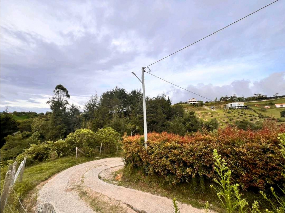 Ganga... LOTE DE OPORTUNIDAD EN VENTA EN EL CARMEN DE VIBORAL CON AGUA — foto 6