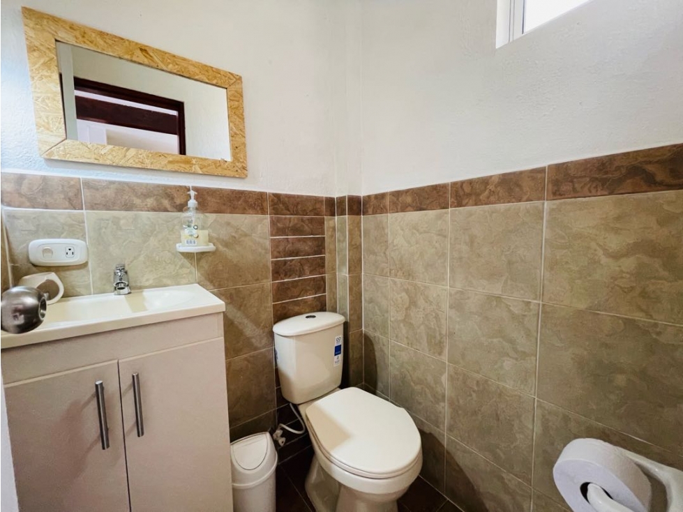 GANGA VENDO CASA CON 2 CELDAS DE PARQUE EN LA CEJA ANT-SECTOR LA CRUZ. — foto 6