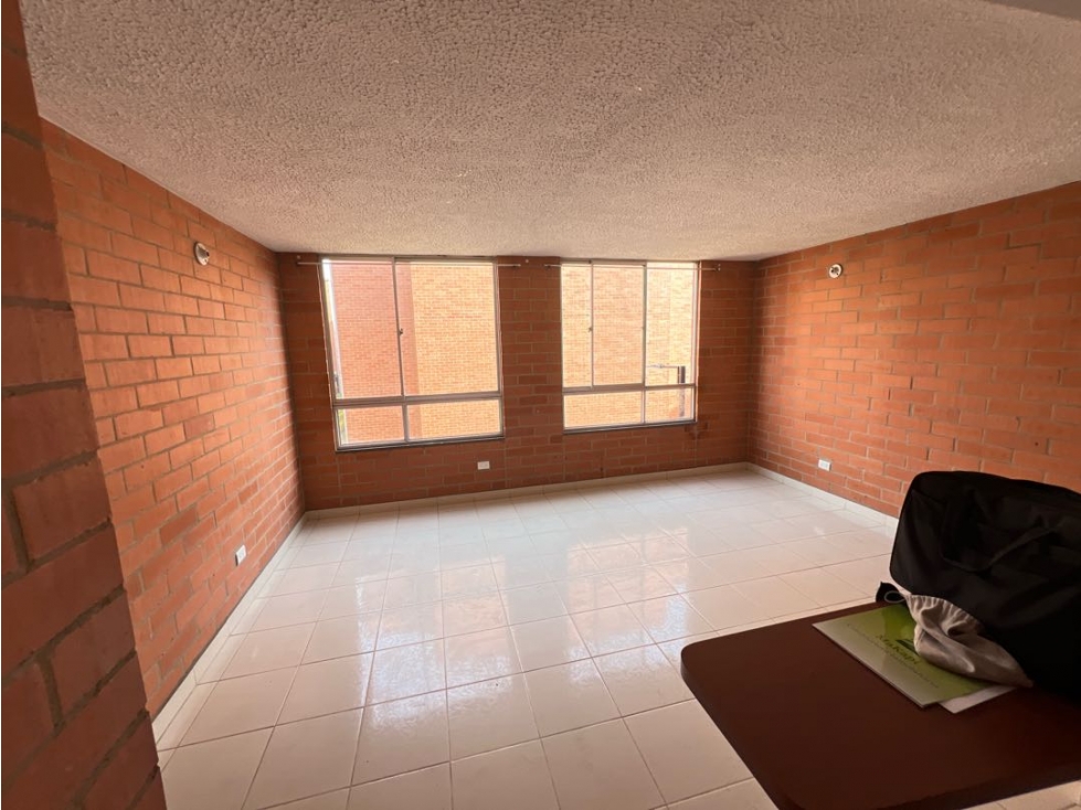 Ganga Vendo Hermoso Apartamento en Madrid Cundinamarca — foto 3