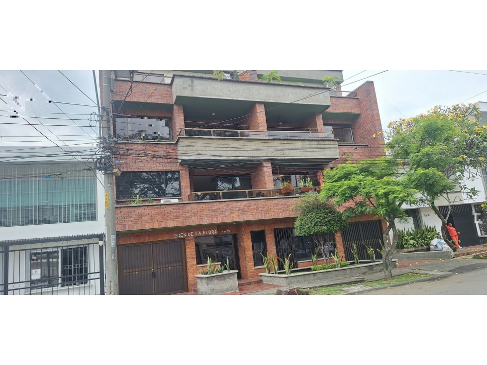 GARAJE 3 ED EL EDEN DE LA FLORA URB LA FLORA CL 55 AV 3A Y 3B — foto 2