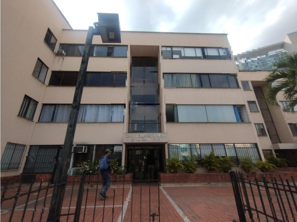 GARAJE 77 ET II CON LA LOMA DE LA MESA CL 9 N 4 N 23 — foto 2