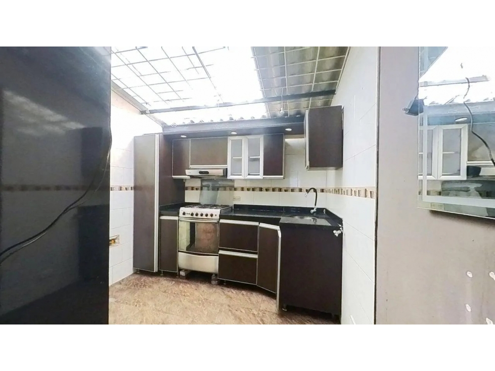 Garces Navas Oriental, Engativá - 5H/4B + Bajó $16.5M · Casa - 5