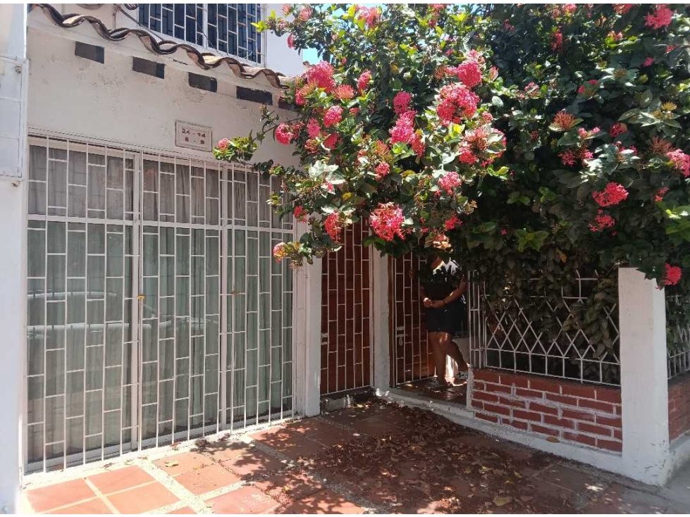 ARRIENDO CASA EN MANGA DE CUATRO HABITACIONES — foto 4