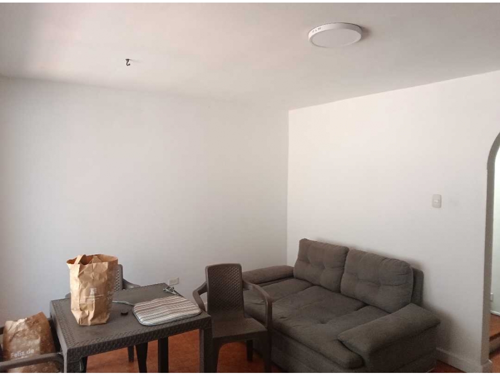 ARRIENDO CASA EN MANGA DE CUATRO HABITACIONES — foto 5