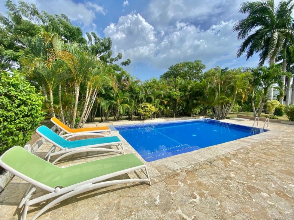 Venta de Espectacular Hacienda Campestre de Lujo en Turbaco | 7 Hab — foto 3
