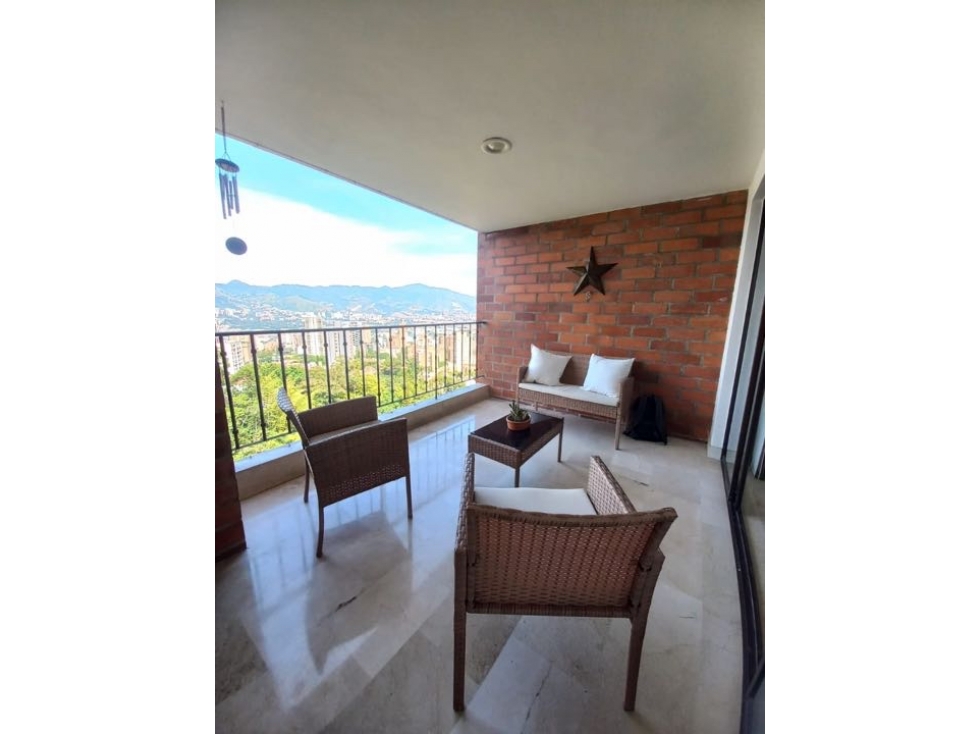 Apartamento en Arriendo Amoblado en el Poblado Tesoro — foto 4