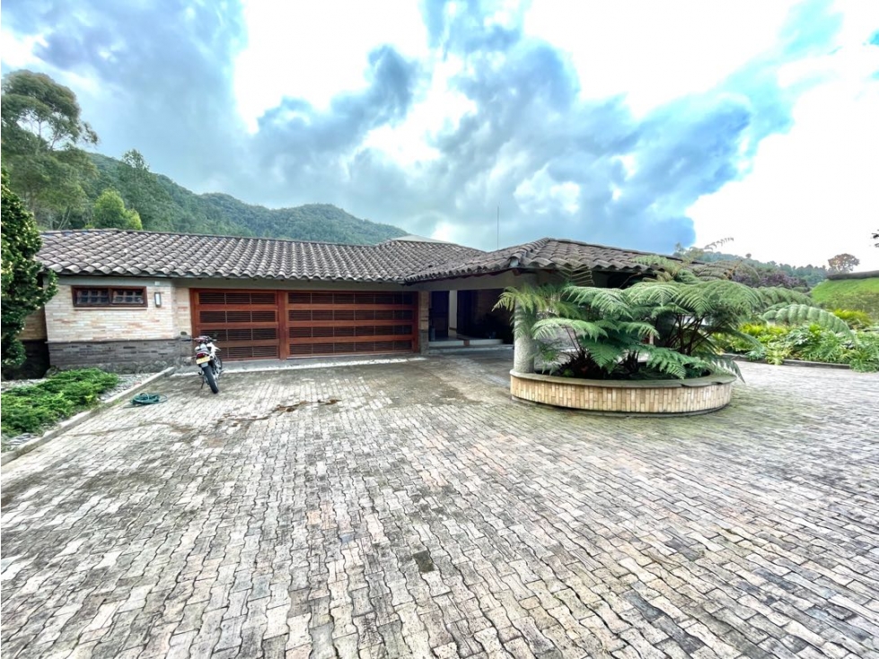 Gran Casa en Venta, Escobero, Envigado, 750 metros construidos. — foto 4
