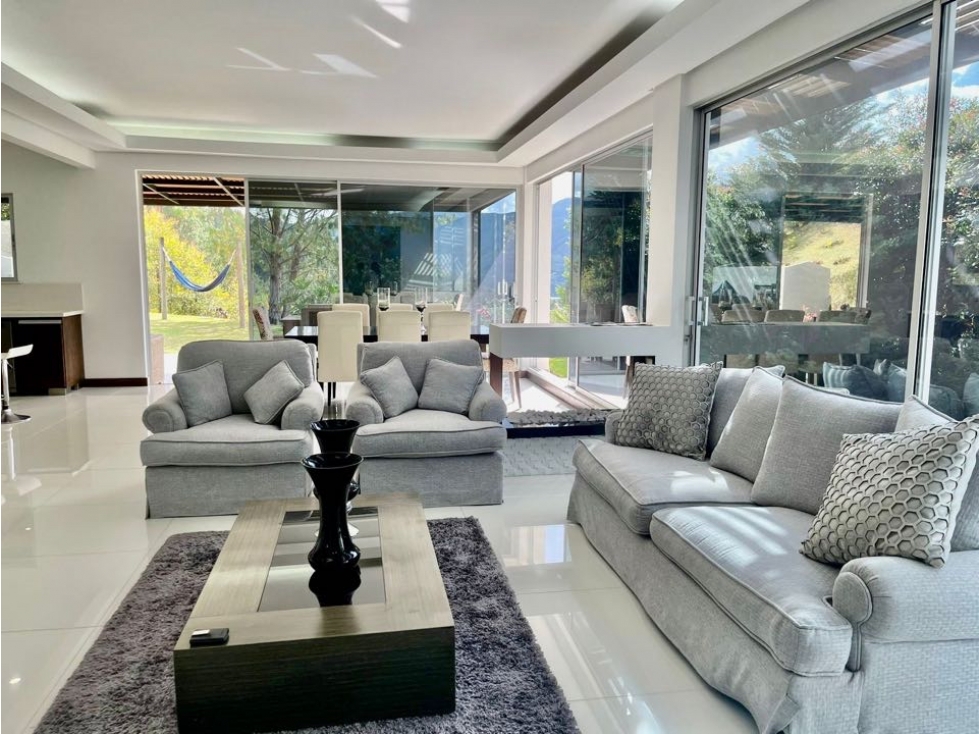 Casa para la Renta en El Retiro Antioquia