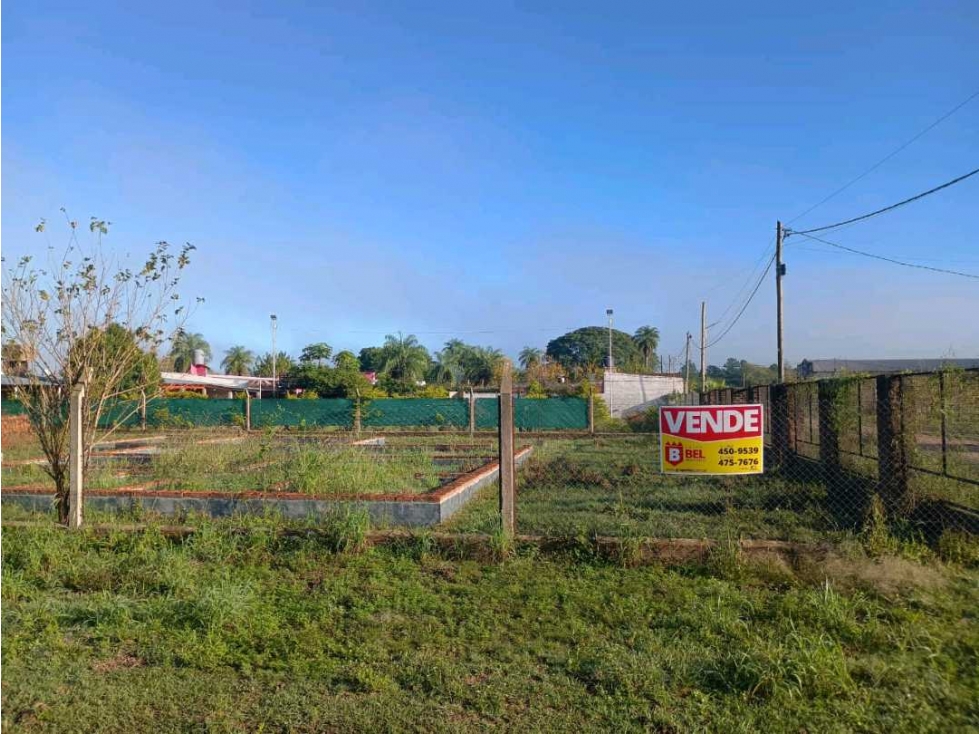 Gran esquina con cerramiento y mejora en Margarita Belén - 5