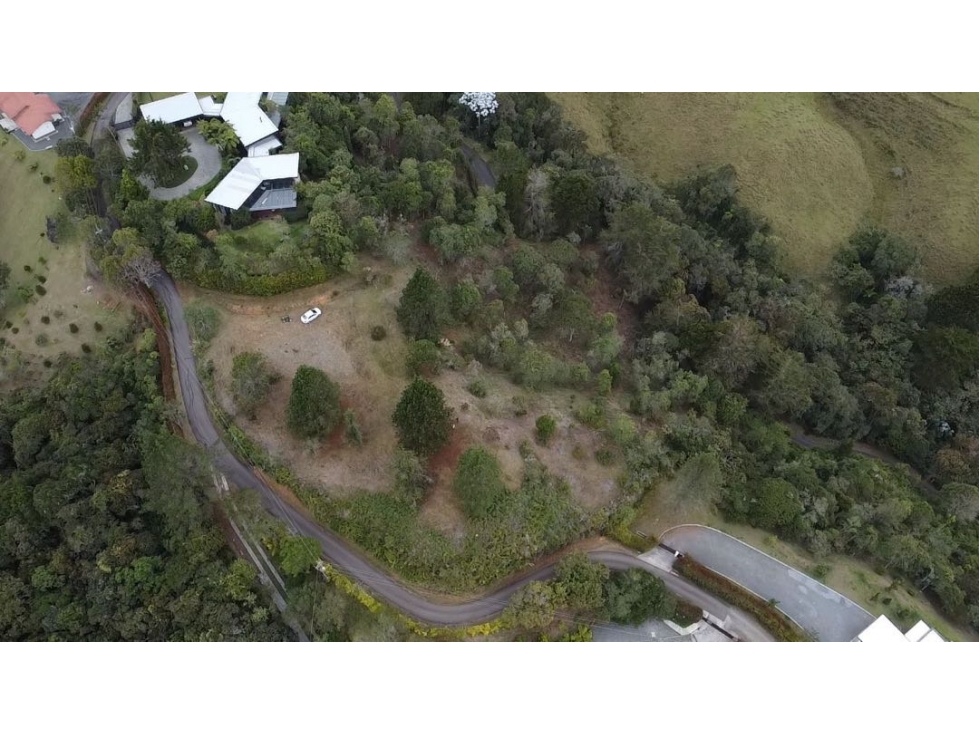 LOTE PARA LA VENTA EN EL RETIRO CARRIZALEZ