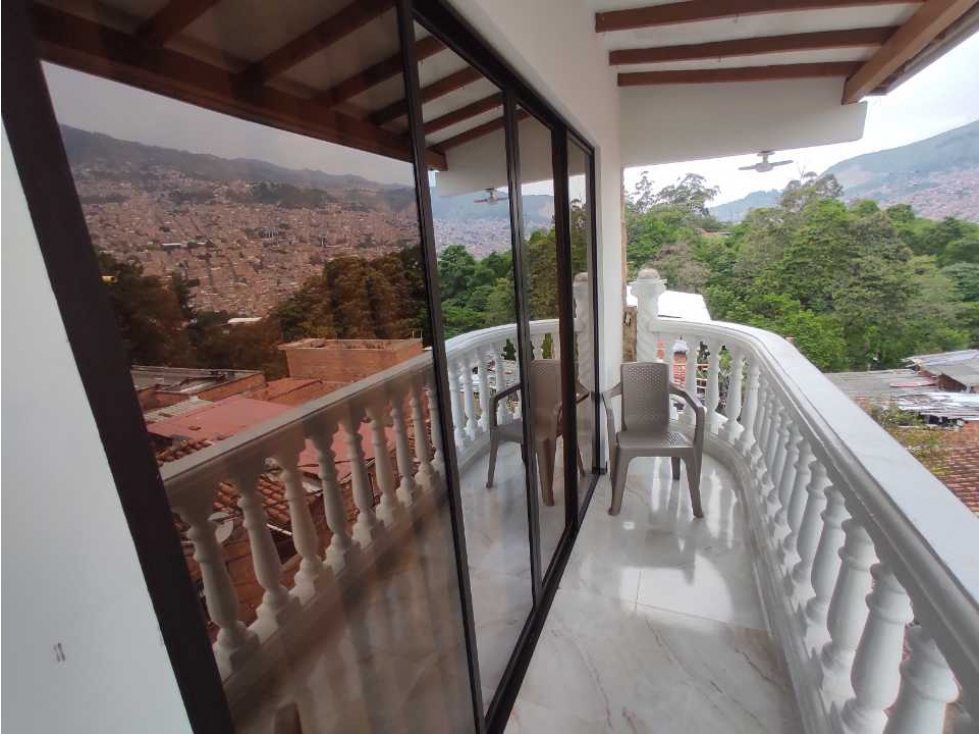 SOLO CONTADO! Casa Unifamiliar De 160 m² Tricentenario Medellin — foto 3