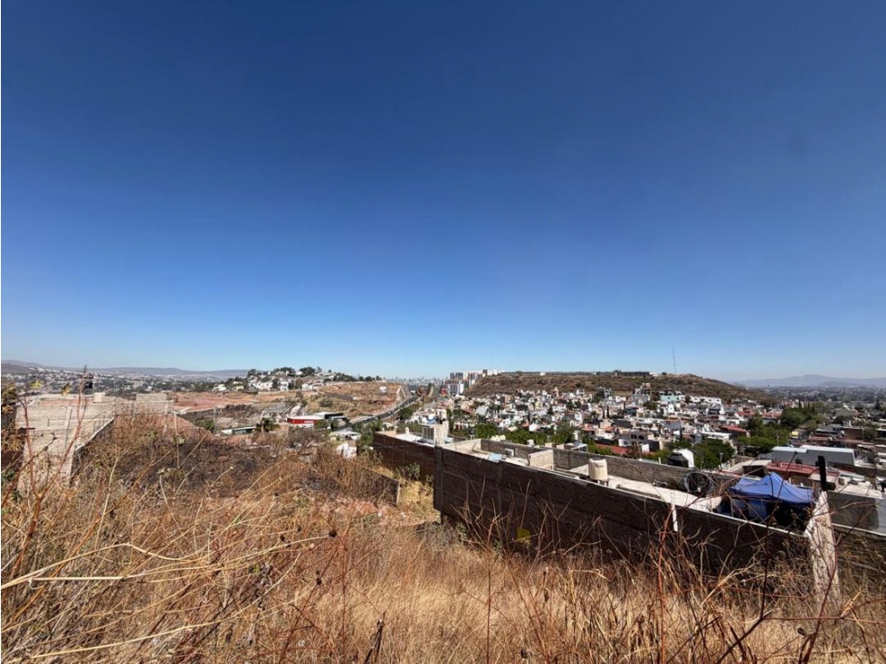 Gran oportunidad de inversión Terreno en Jardines del Tapatío - 6