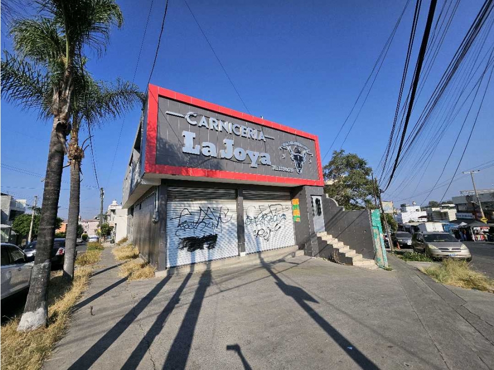 ¡GRAN OPORTUNIDAD EN LOMA DORADA! CASA EN ESQUINA CON LOCAL - 1