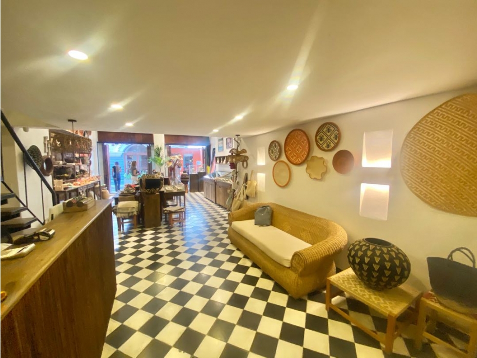 Gran Oportunidad: Local en Arriendo en el Corazón del Centro Histórico — foto 2