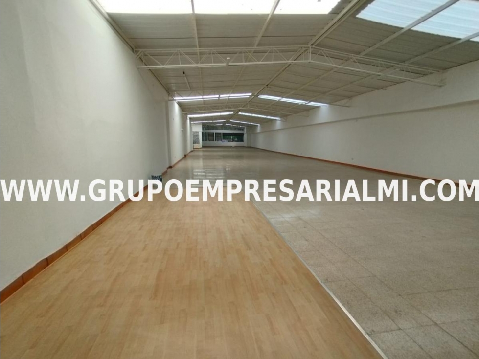 GRANDIOSA BODEGA EN ARRIENDO - SECTOR LA PLAYA COD: 30127 - 4