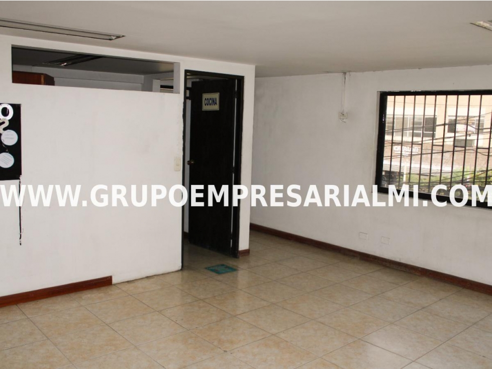 GRANDIOSA BODEGA - LOTE EN VENTA - SECTOR LA FLORIDA COD: 31655 - 2