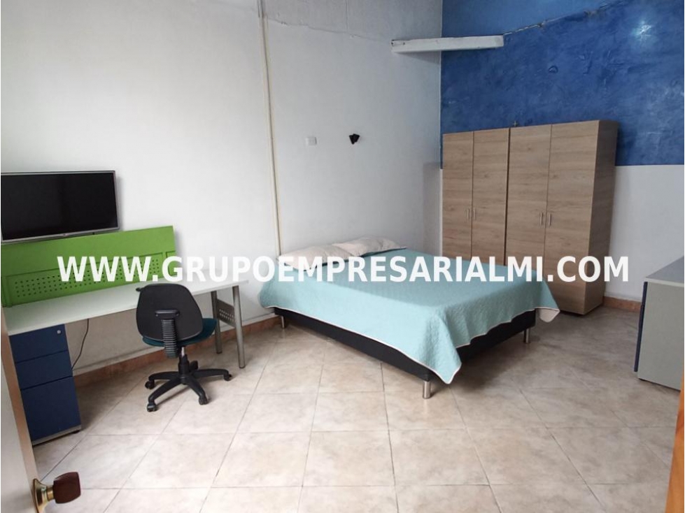 GRANDIOSA CASA BIFAMILIAR EN VENTA - SECTOR LORENA COD: 32743 — foto 6