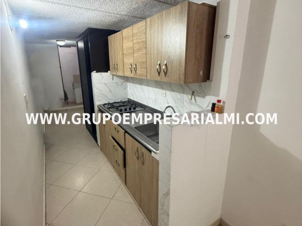 GRANDIOSA CASA BIFAMILIAR EN VENTA - SECTOR RINCÓN COD: 32947 — foto 4