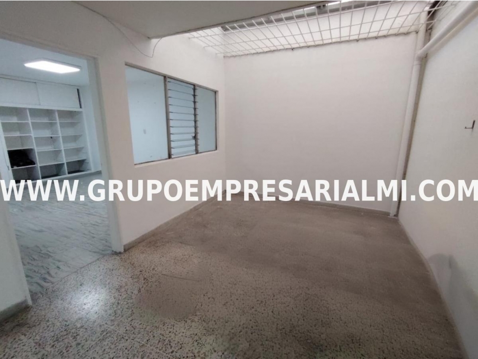 GRANDIOSA CASA COMERCIA EN ARRIENDO - SECTOR MIRAVALLE COD: 33699 — foto 5