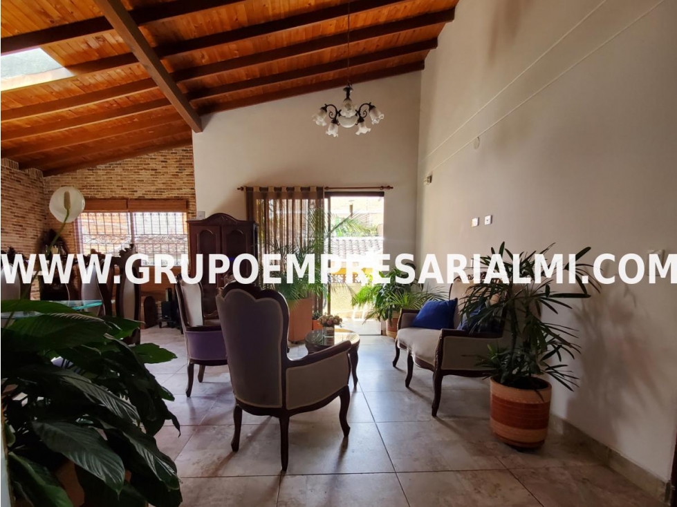 GRANDIOSA CASA DÚPLEX EN VENTA - SECTOR LA FERRERÍA COD: 24393 - 5