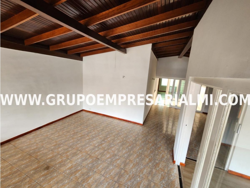 GRANDIOSA CASA EN ARRIENDO - SECTOR ESTADIO COD: 30679 — foto 3