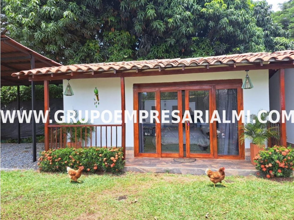 GRANDIOSA CASA FINCA EN VENTA - SECTOR EL RODEO COD: 30913 - 3
