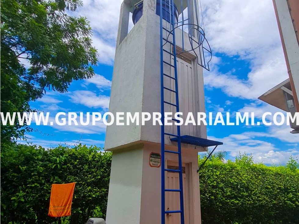 GRANDIOSA CASA FINCA EN VENTA - SECTOR EL CALVARIO COD: 31310 - 6