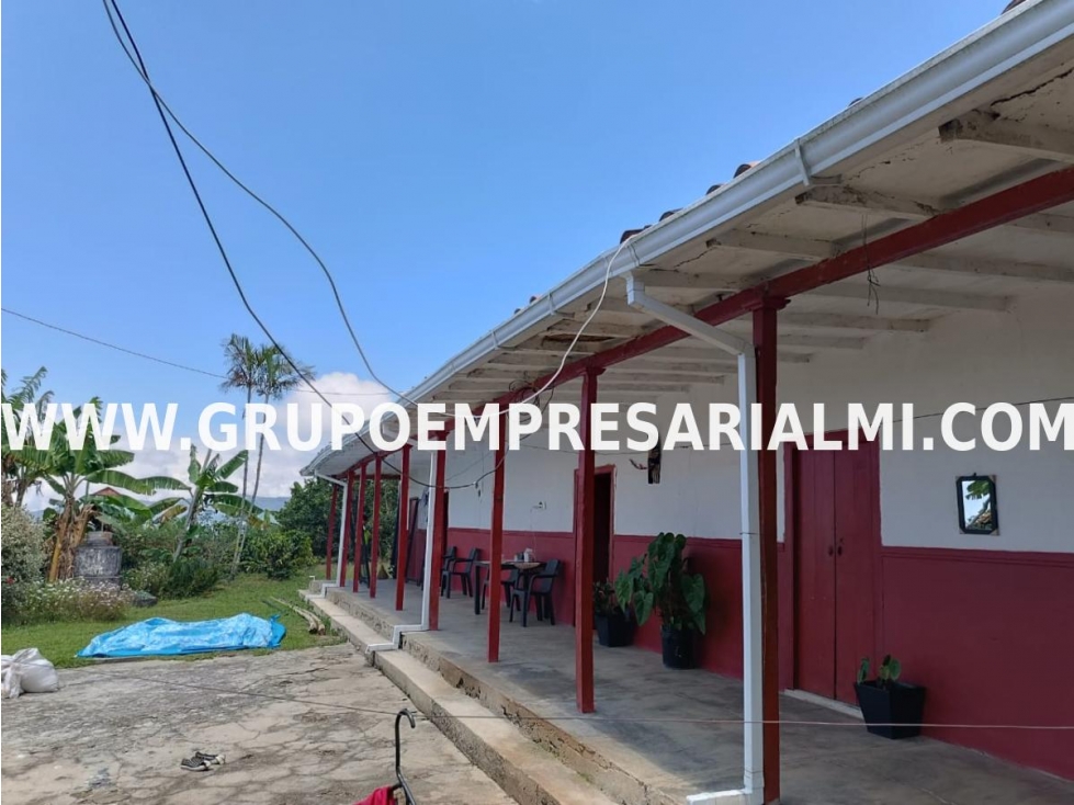 GRANDIOSA CASA FINCA EN VENTA - SECTOR SONSÓN COD: 32360 - 3