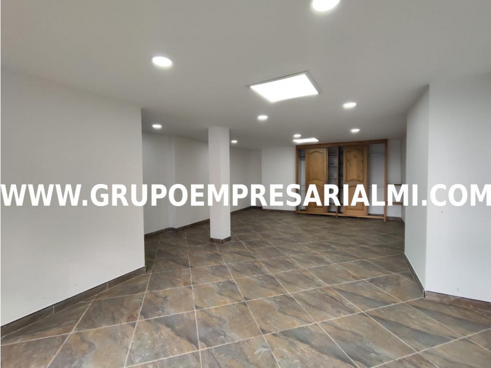 GRANDIOSA CASA UNIFAMILIAR EN ARRIENDO - SECTOR EL ESCOBERO COD: 31517 — foto 4