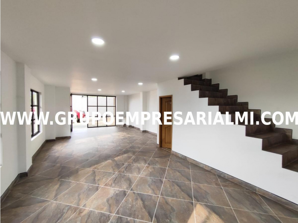 GRANDIOSA CASA UNIFAMILIAR EN ARRIENDO - SECTOR EL ESCOBERO COD: 31517 — foto 5