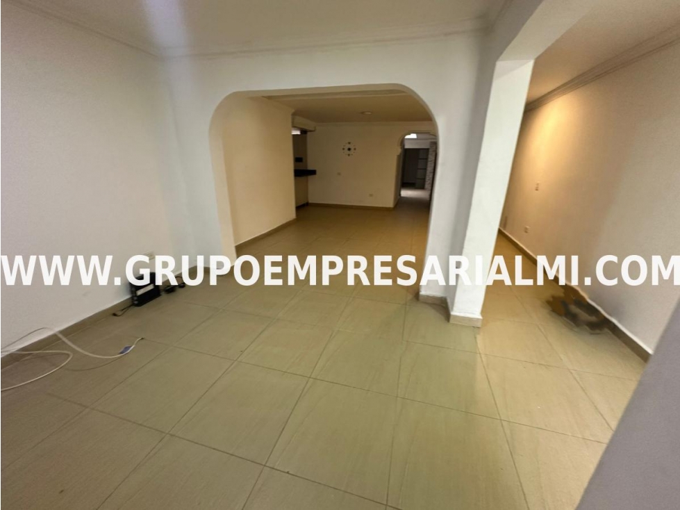 GRANDIOSA CASA UNIFAMILIAR EN ARRIENDO - SECTOR CALASANZ COD: 32417 — foto 5