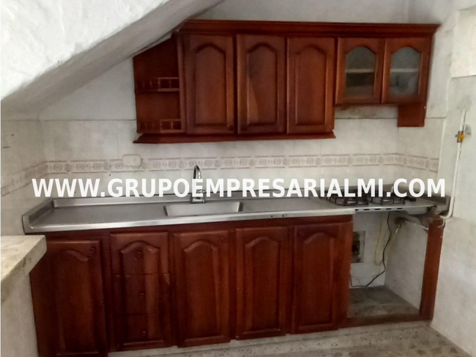 GRANDIOSA CASA UNIFAMILIAR EN VENTA - SECTOR EL HATILLO COD: 32753 - 2