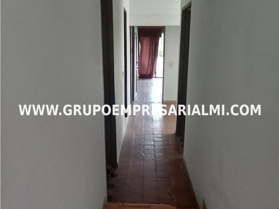 GRANDIOSA CASA UNIFAMILIAR EN VENTA - SECTOR EL HATILLO COD: 32753 - 6