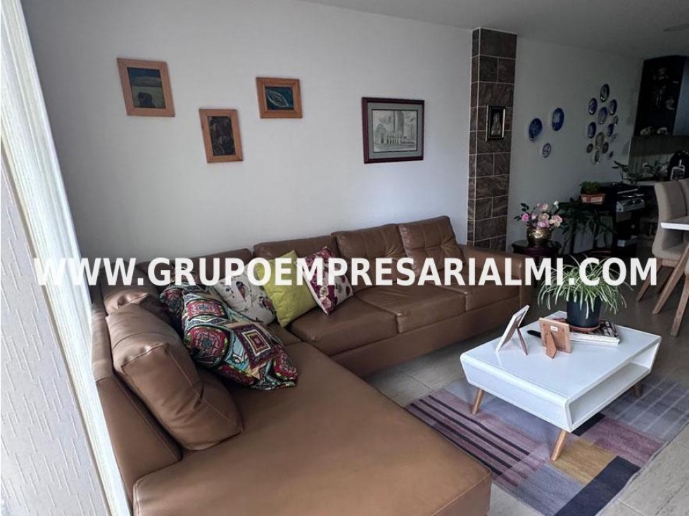 GRANDIOSA CASA UNIFAMILIAR EN VENTA - SECTOR LA CEJA COD: 33848 — foto 4