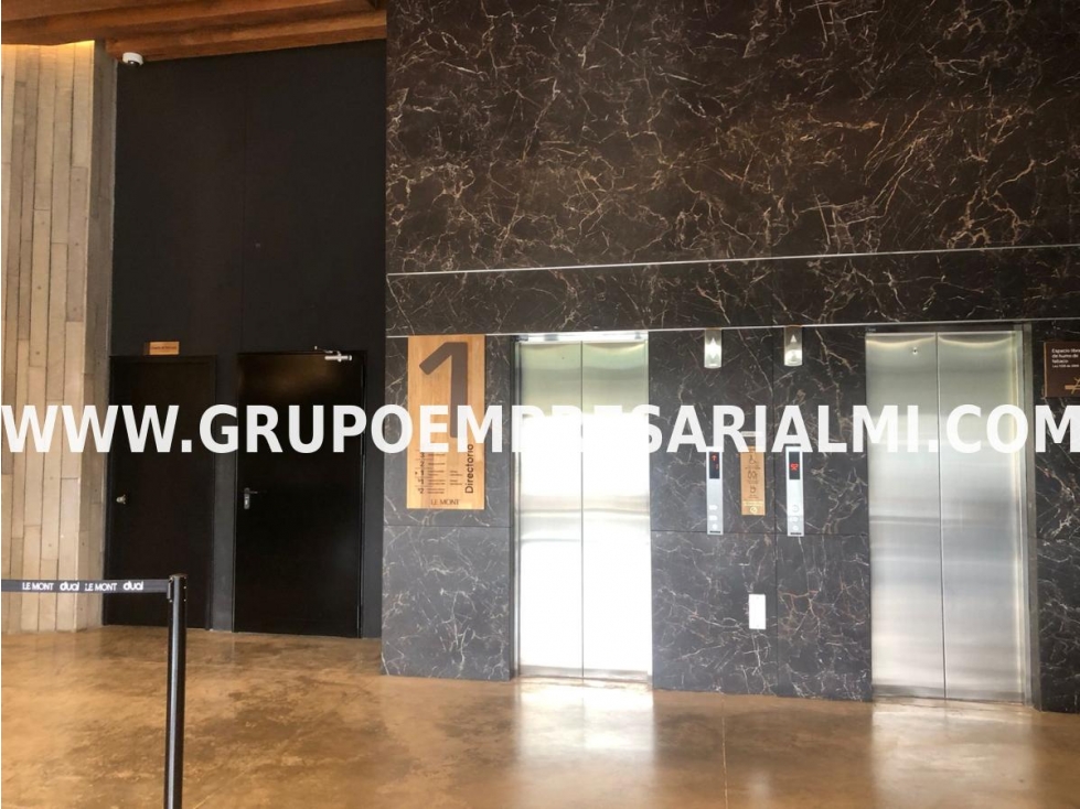 GRANDIOSA OFICINA EN ARRIENDO - SECTOR LAS PALMAS COD: 31103 - 6