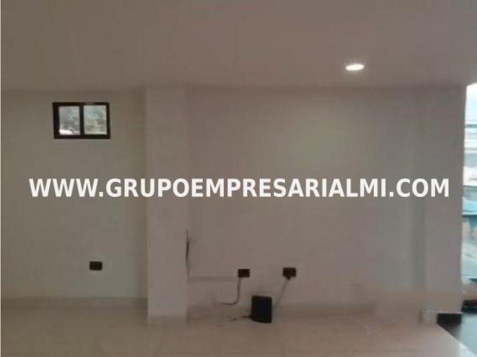 GRANDIOSA OFICINA EN ARRIENDO - SECTOR SAN DIEGO COD: 32379