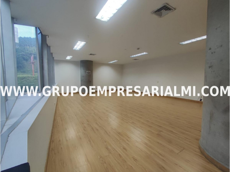 GRANDIOSA OFICINA EN ARRIENDO - SECTOR LAS PALMAS COD: 33131 — foto 2