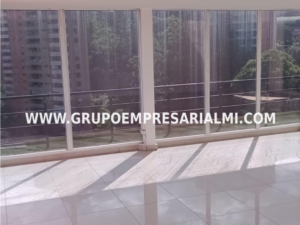 GRANDIOSA OFICINA EN ARRIENDO - SECTOR PROVENZA COD: 33565 - 3