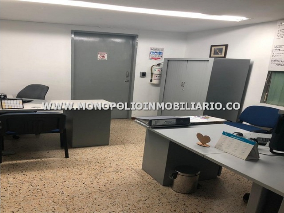 GRANDIOSA OFICINAS EN VENTA - SECTOR LAURELES COD: 14186