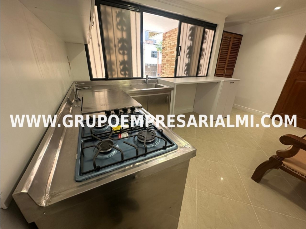 GRANDIOSO APARTAESTUDIO EN ARRIENDO - SECTOR LAURELES COD: 32550 — foto 3